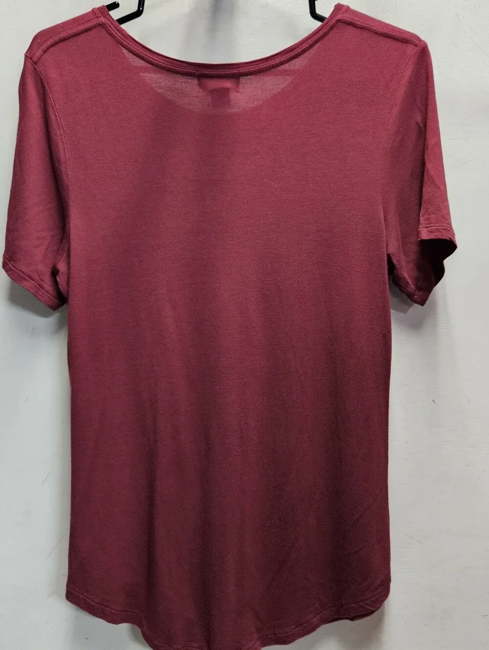 YOU HAD ME AT MERLOT Old Navy Womens Small Rounded Bottom Graphic Tee Shirt